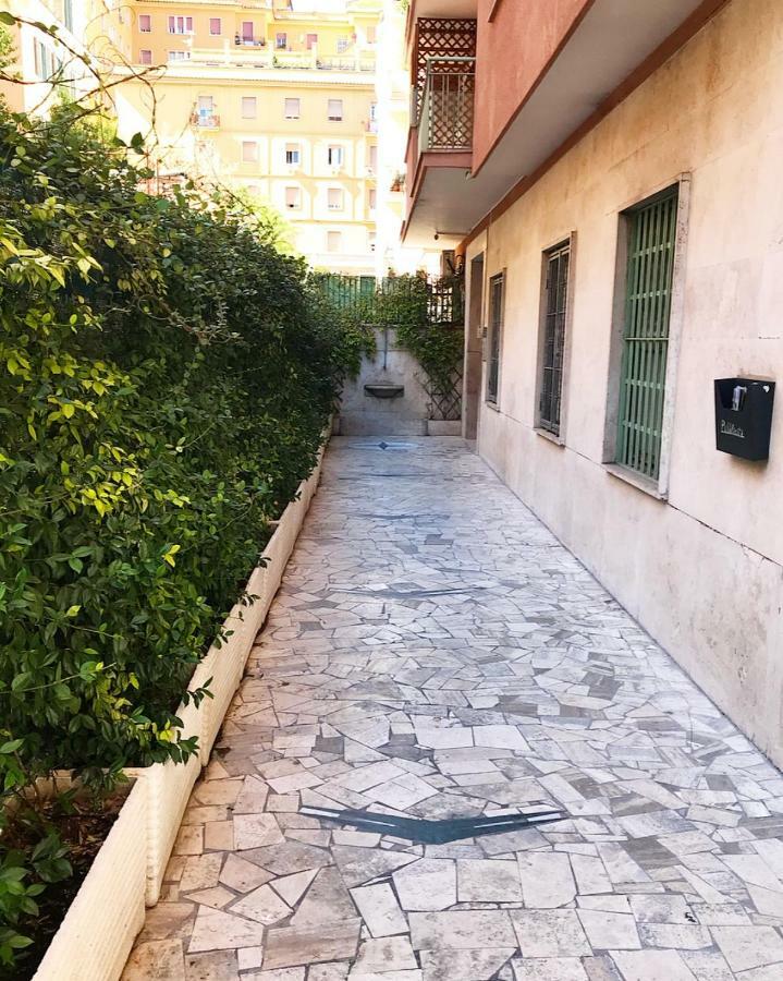 B&B Dea Flora Roma Exterior foto